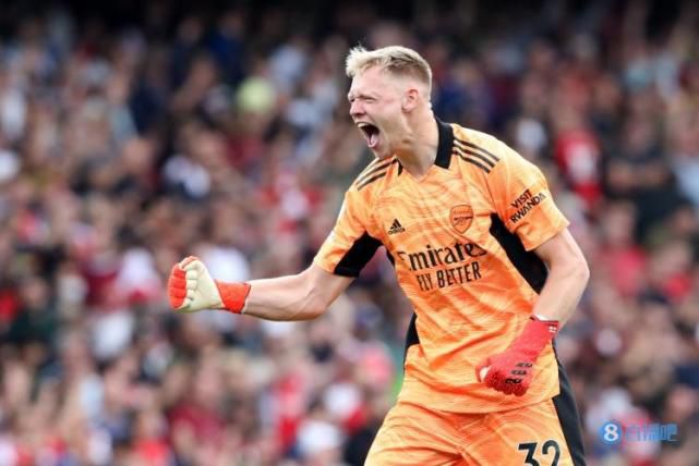 制服丝袜中文字幕第一页